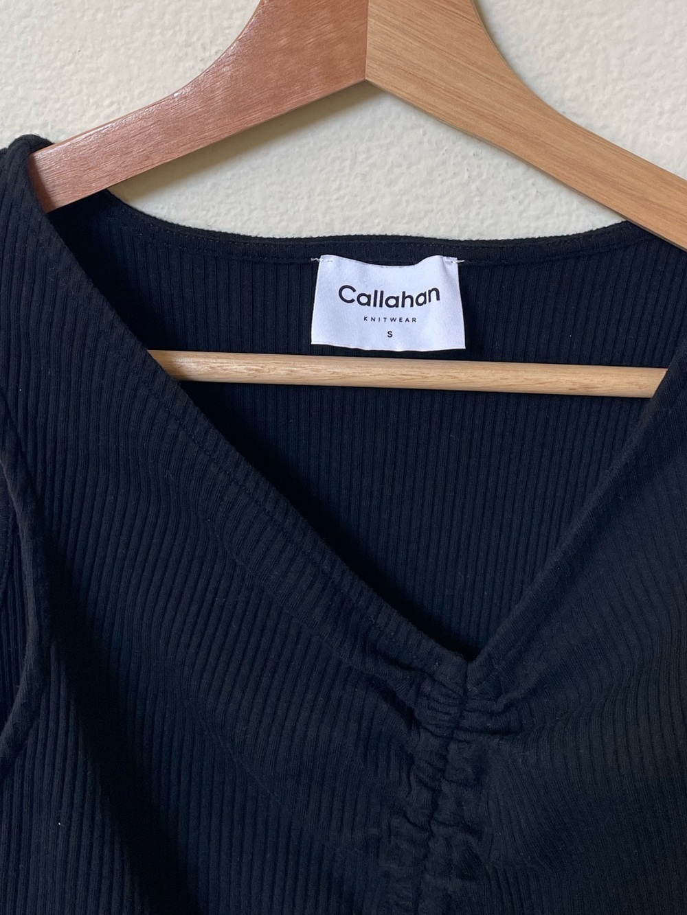 Callahan Black Ruched Ribbed Top - Picture 2 of 3